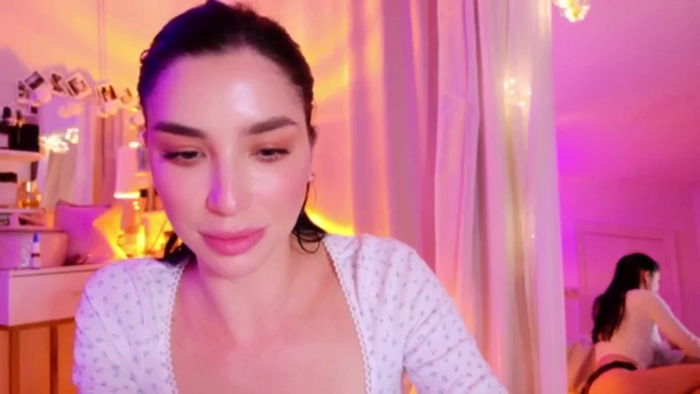 LolaNiceAss1