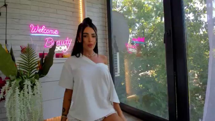 Britney_Charm