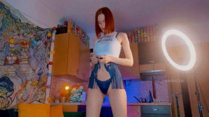 Giantess_Eva