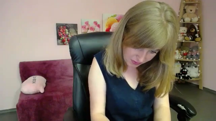 Liana_Ray