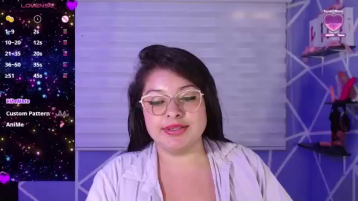 MiiaaJoness