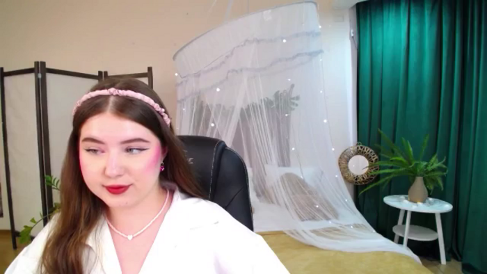 AdmireMyEyes