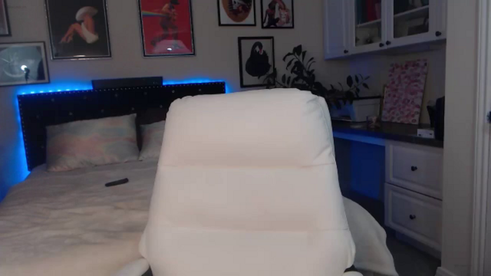 Stassie_Jones