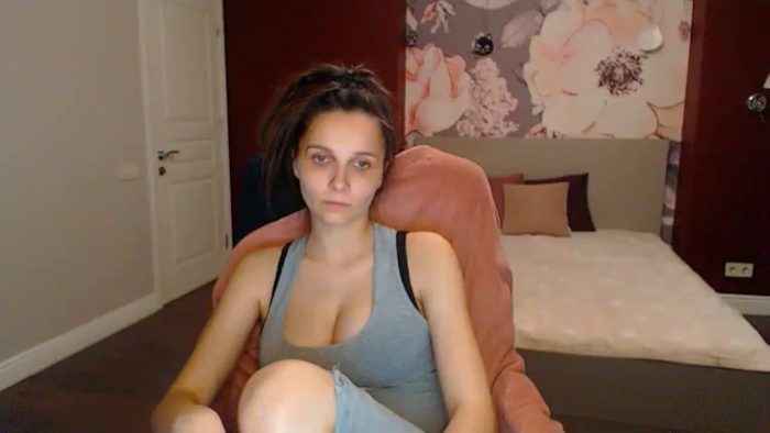 Karina_Mils