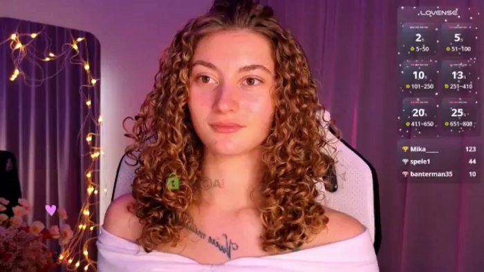 Lady_Curls