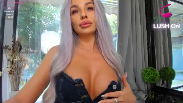 Russian_Ava