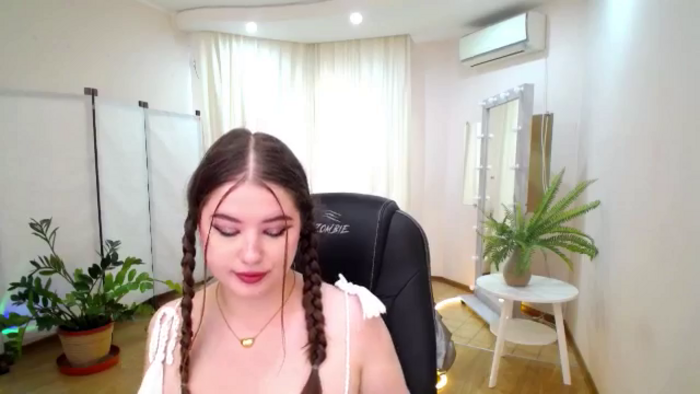 AdmireMyEyes