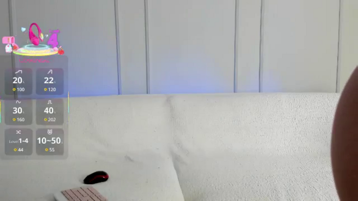 ShyEyesBlondy