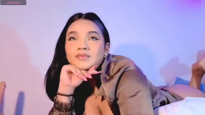 Xvarelylegalx