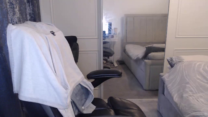 Crystal_MFC