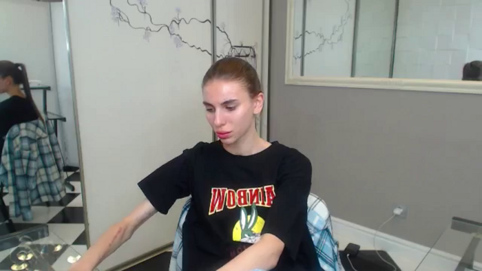 Graceful_Doll