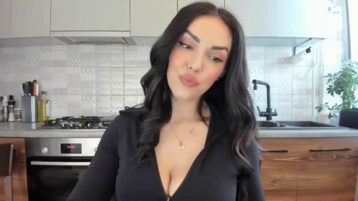 MissNelly_