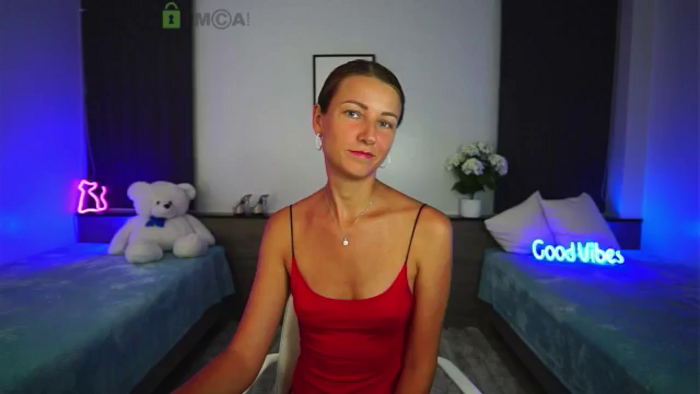 Anna_Shine89