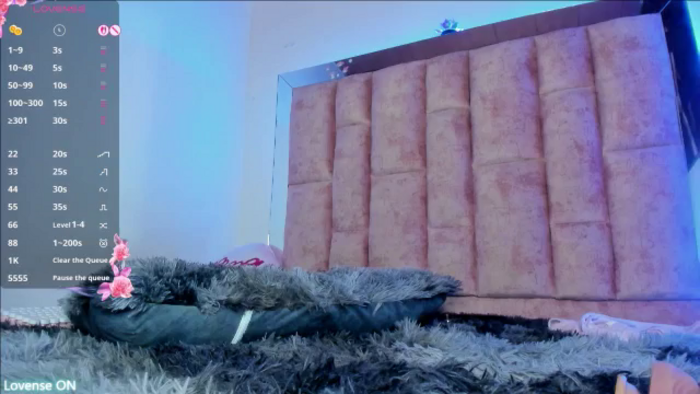Kriss_Luna