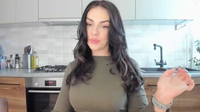MissNelly_
