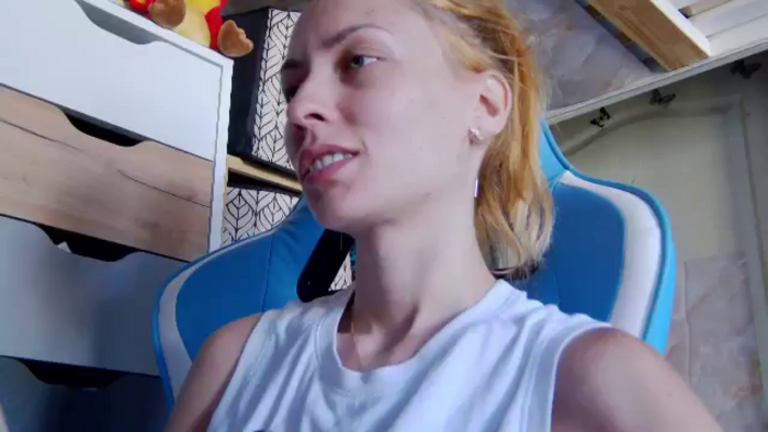 Karoline121