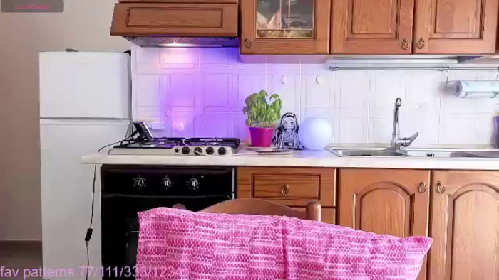 Red_joan
