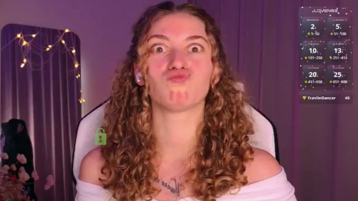 Lady_Curls