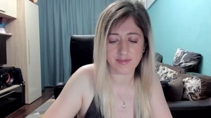 SweetDelia_