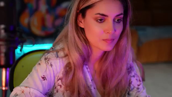 Allie_Synn