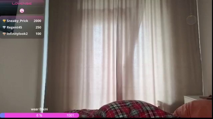 Linda____