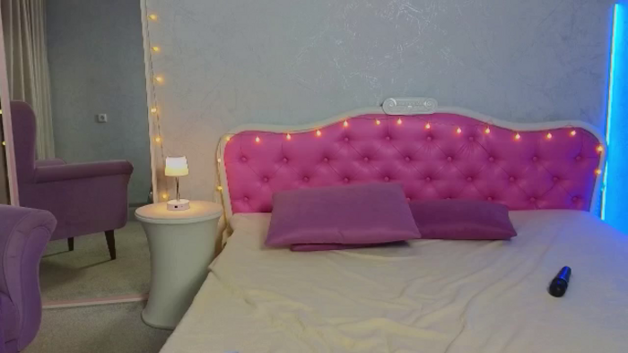 ArianaPetite