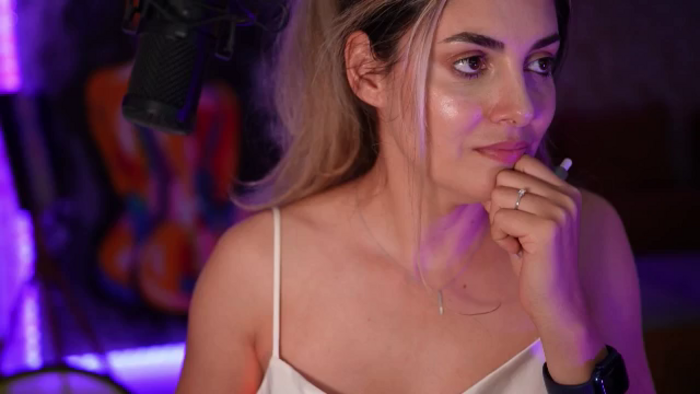 Allie_Synn