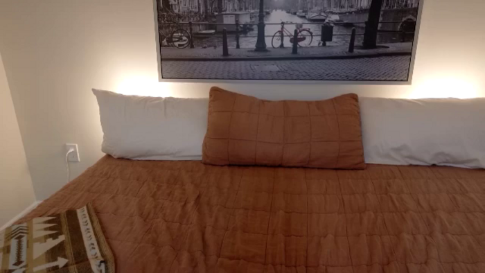 eh1_Scarlett