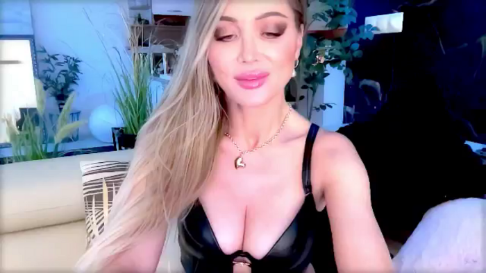 Diana_Doll