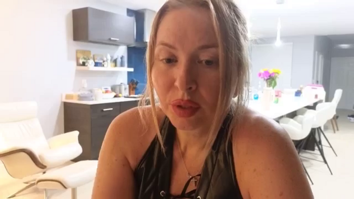 Mika__