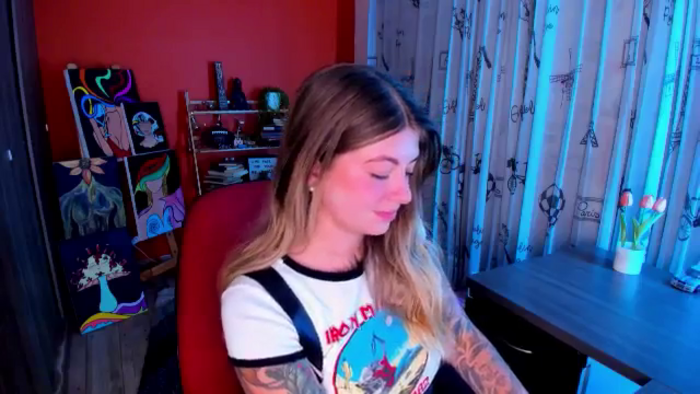 Emmaa_hostt