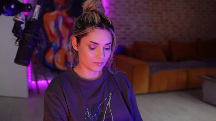 Allie_Synn