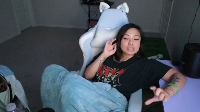 dolllface