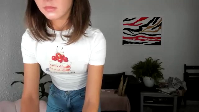 AhahaGirl