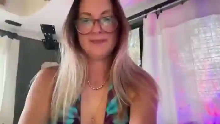 2025/07/19/mfc-journeyjade-22-32-37