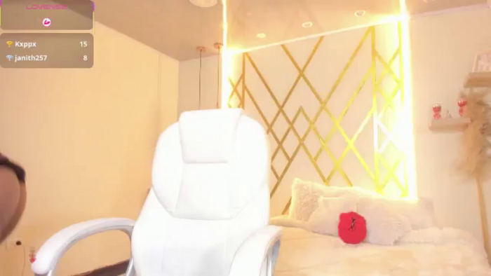 Nadiabenz_