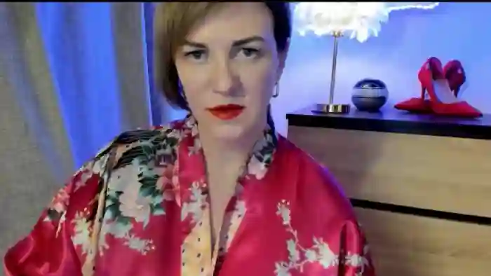 2025/07/20/mfc-eroticfelizia-17-20-07