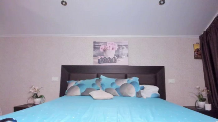 kissytease8