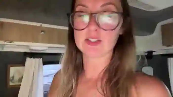 2025/07/21/mfc-journeyjade-01-09-10