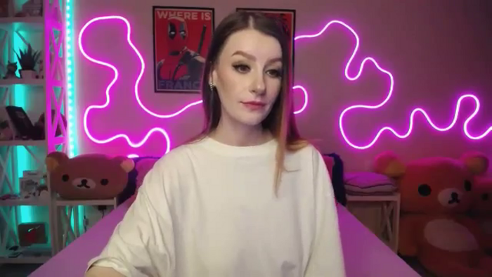 HOWERGIRL