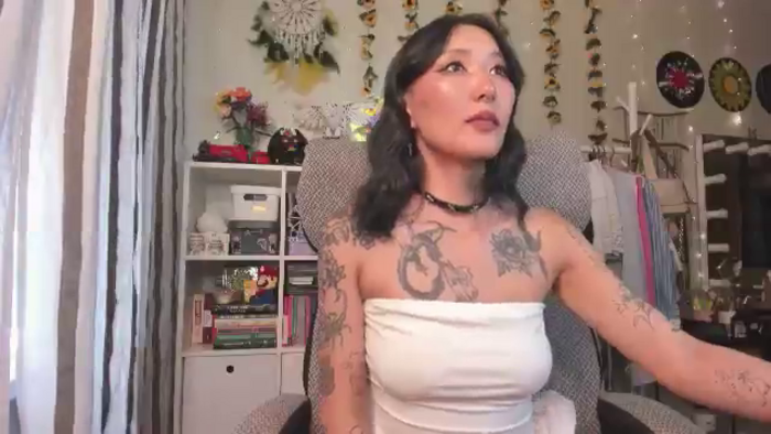 KellyAsian