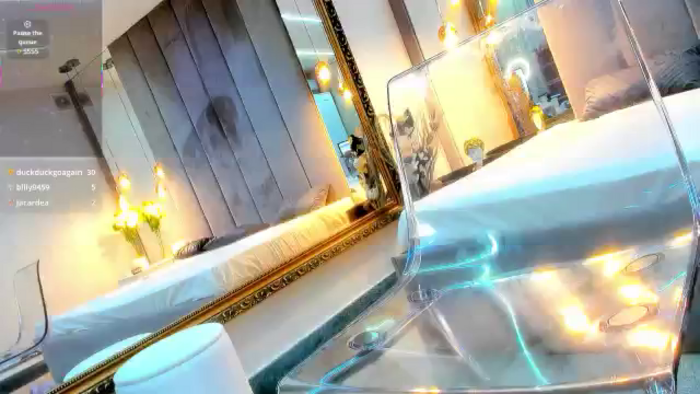 Mia_Noir