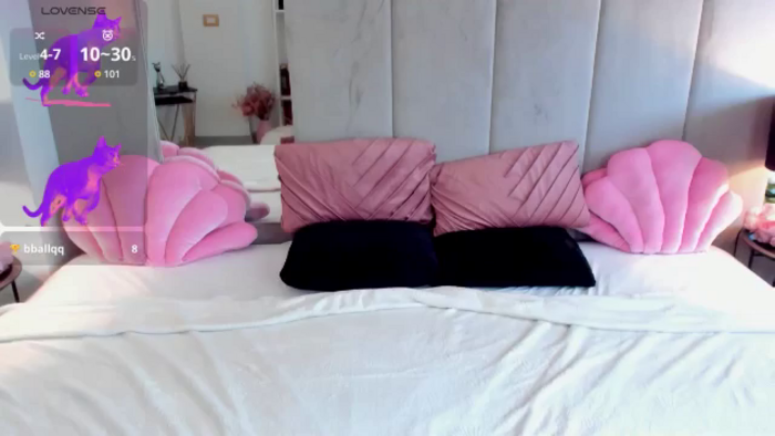 NatalyThorn88
