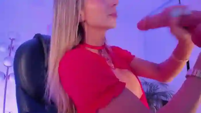 2025/07/25/mfc-zoepresley1-01-11-17