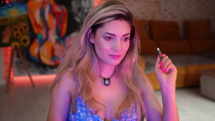 Allie_Synn