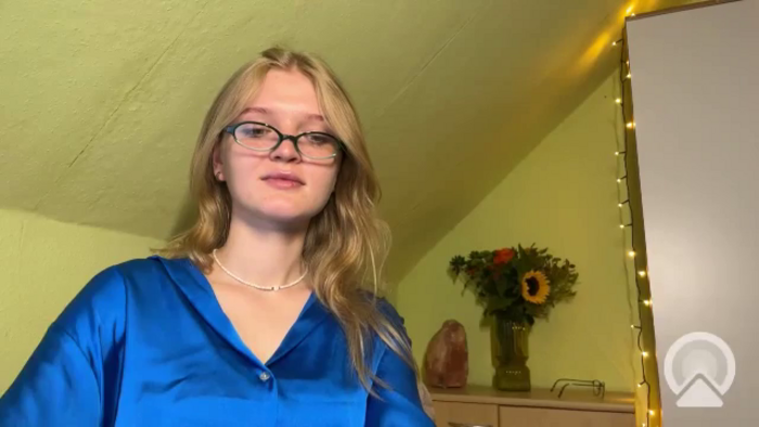 BlondeVixen_A