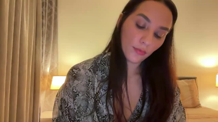 HOLY_BRUNE