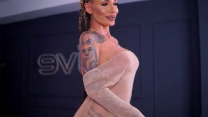 RaquelleVon