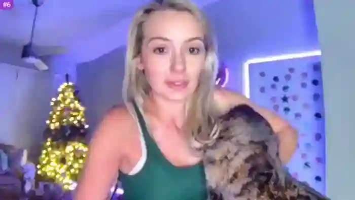 2025/07/28/mfc-sammy_gray-03-12-20