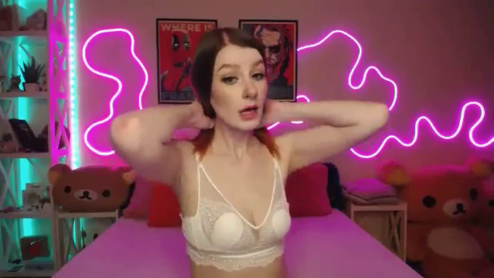 HOWERGIRL